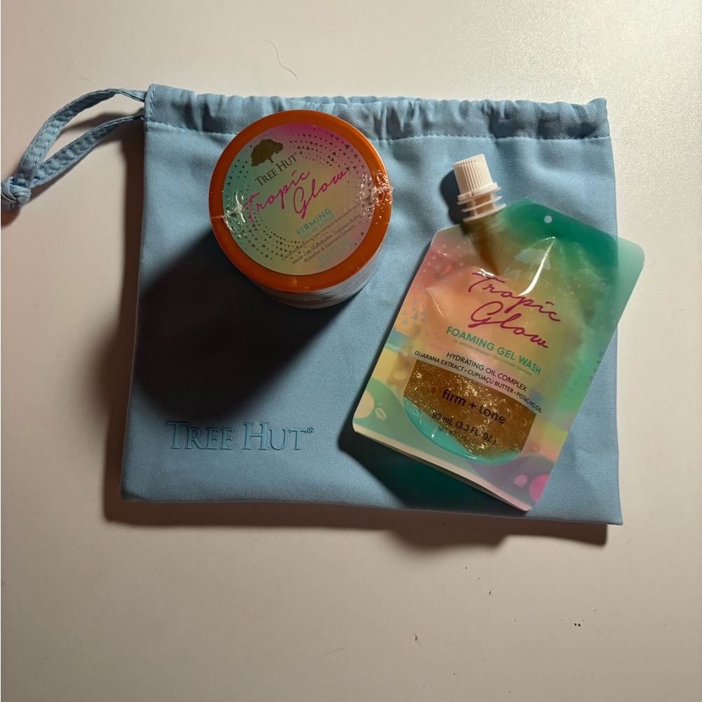 Tree Hut lTropic Glow Foaming Gel Wash and Body Scrub Set